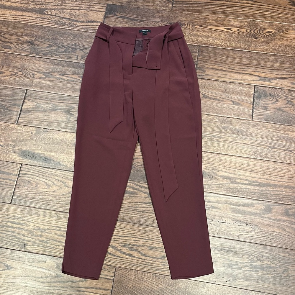 RW&CO Size 2 High-Waisted Relaxed Fit